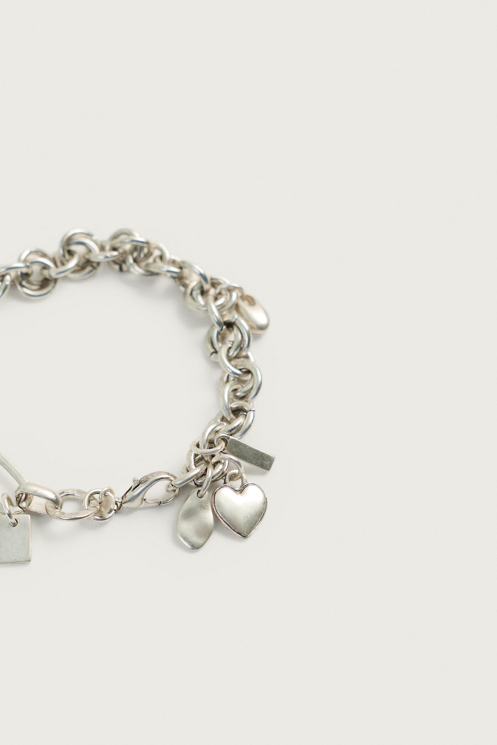 METALLIC CHARM BRACELET